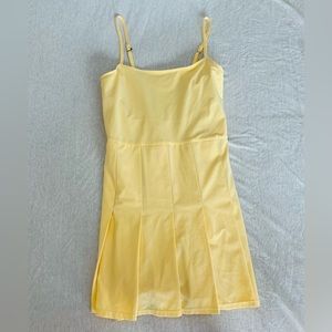 Abercrombie & Fitch Pleated Travelers Dress